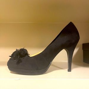 Tamaris NWT shoes size 10